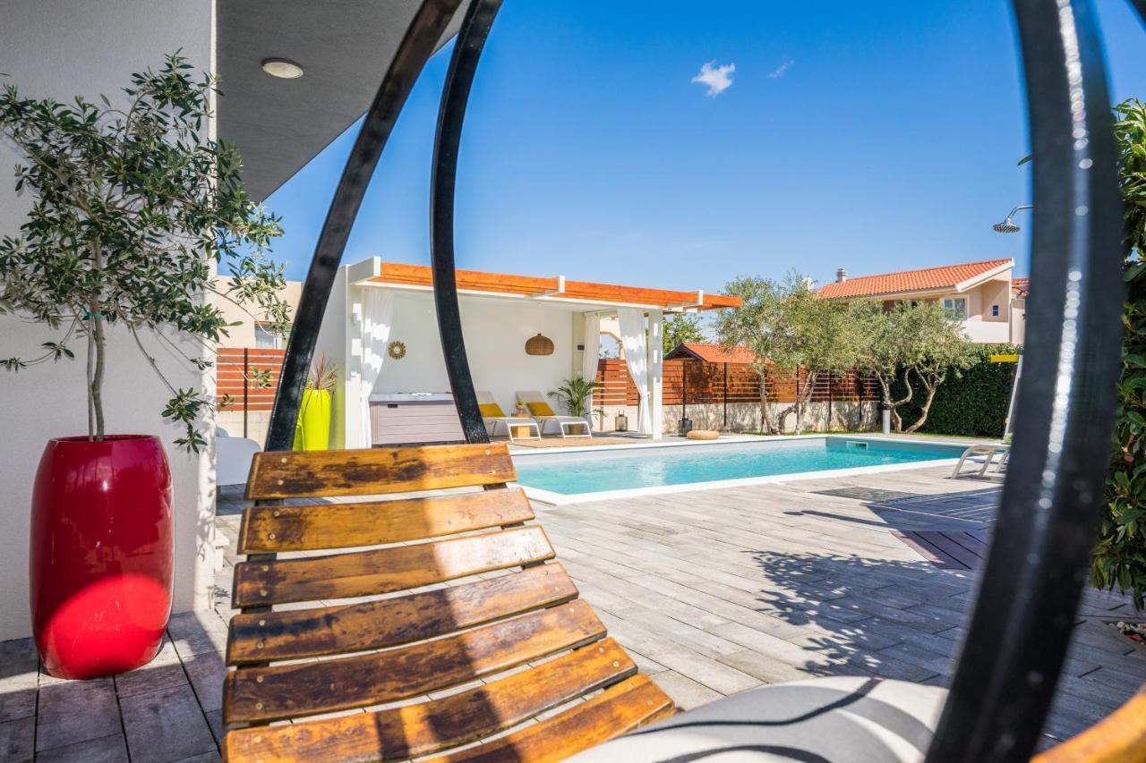 Villa Olea With Heated Pool And Jacuzzi Сукошан Экстерьер фото
