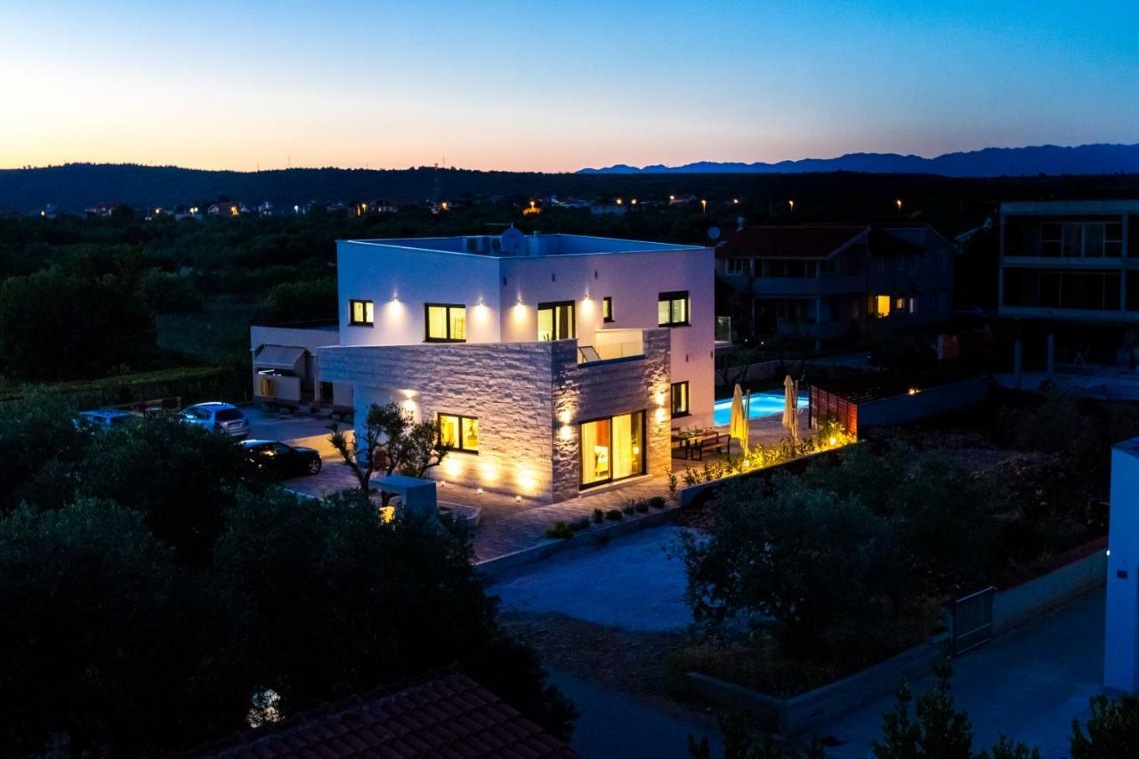 Villa Olea With Heated Pool And Jacuzzi Сукошан Экстерьер фото